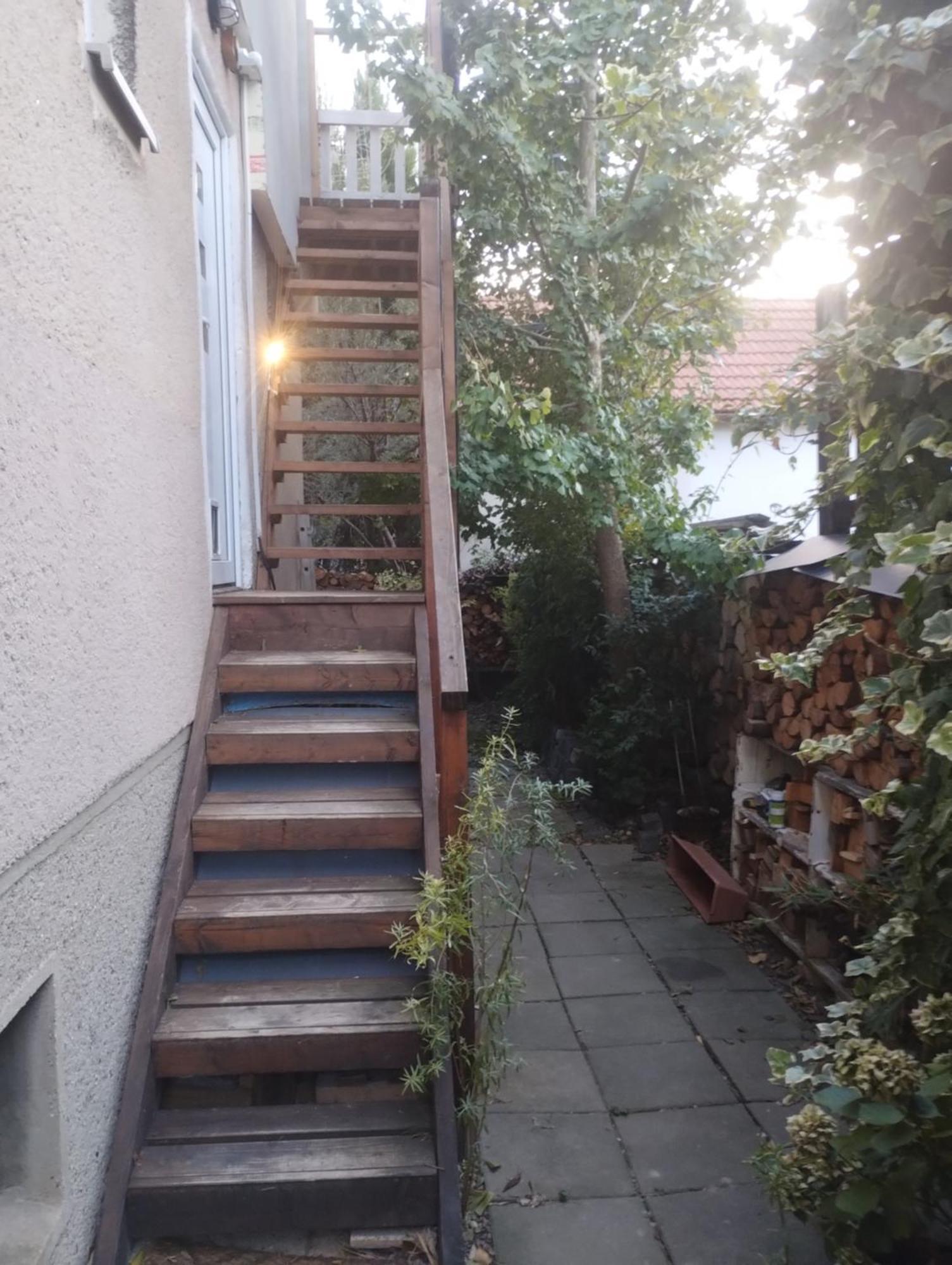 Attic Apartment Catnip ブラチスラヴァ エクステリア 写真